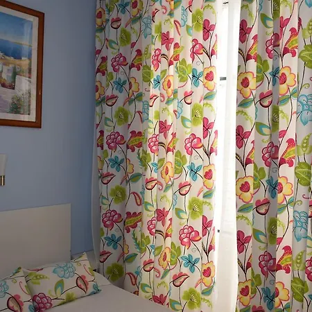 بيت ضيافة Pensao Flor Da Baixa