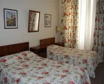 بيت ضيافة Pensao Flor Da Baixa Lisboa